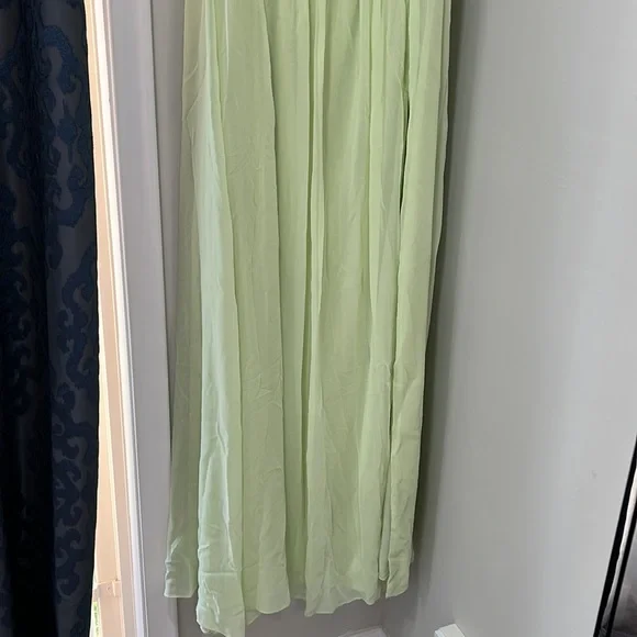 ‼️last call Katie May Adele Gown in Honeydew maxi - Picture 4 of 14